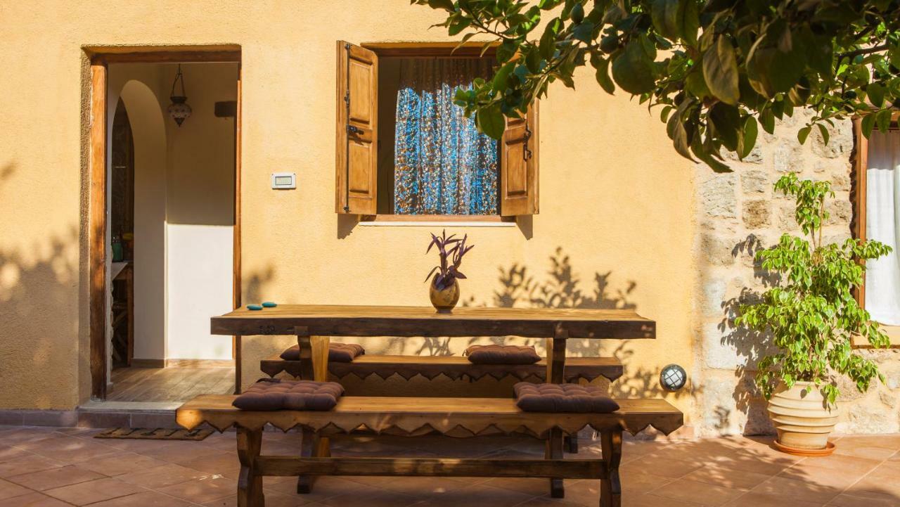 Villanonna Suites & Hamam Rhodes City Exterior photo